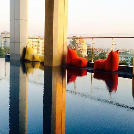 Jasmine Palace Rangun Zewnętrze zdjęcie