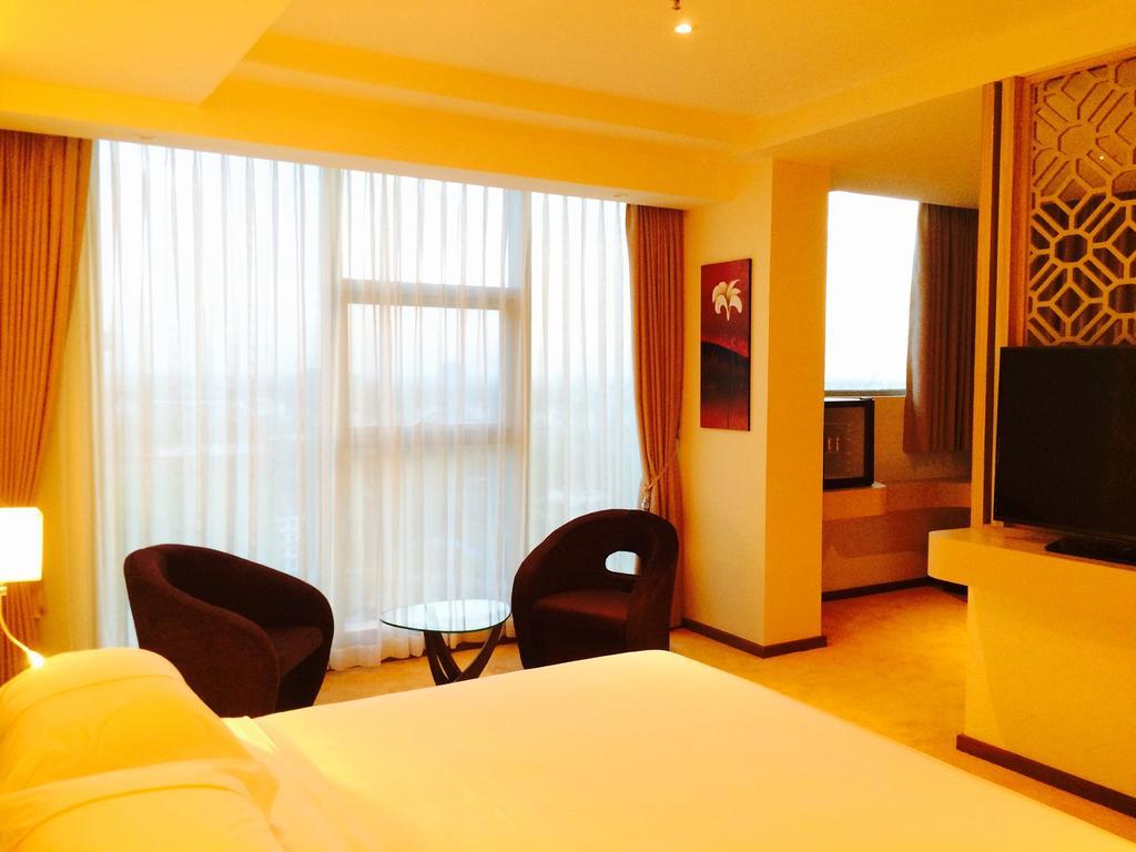 Jasmine Palace Rangun Pokój zdjęcie