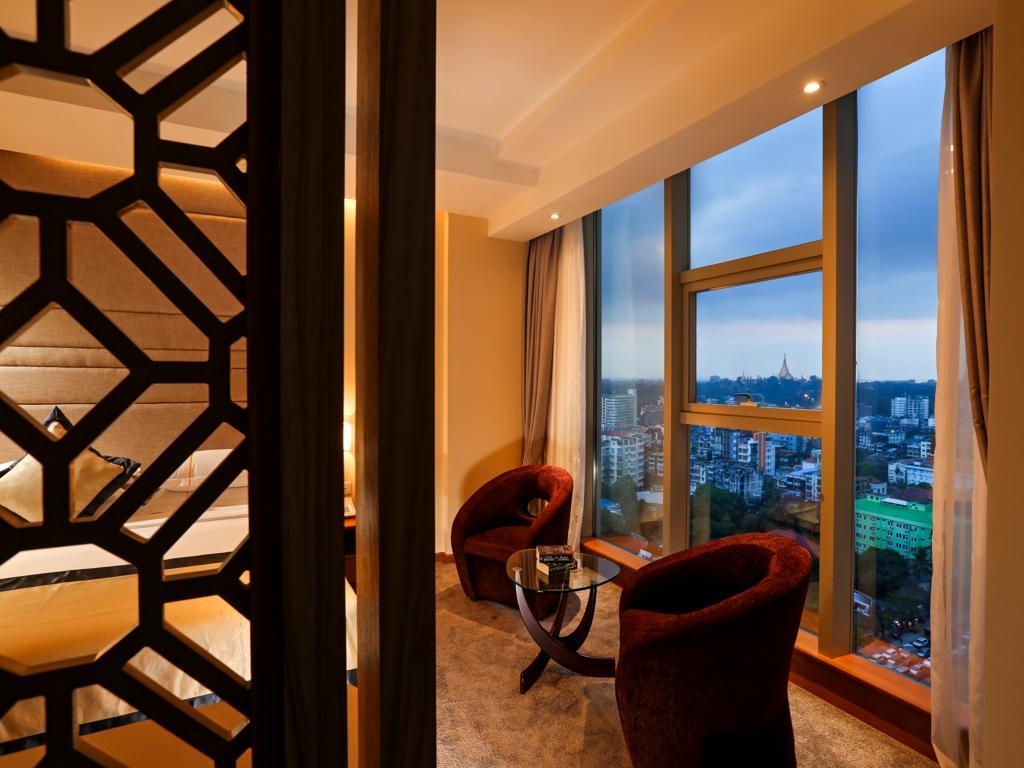 Jasmine Palace Rangun Zewnętrze zdjęcie